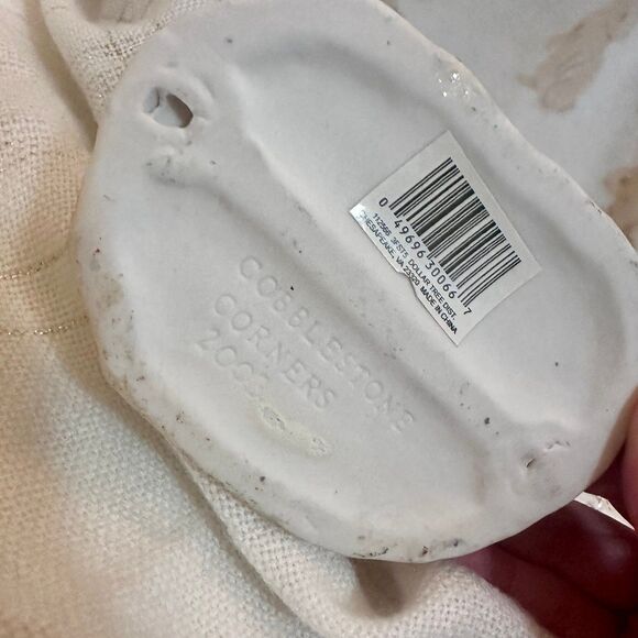 Cobblestone Corner 2003 Apple Cider Stand - Picture 8 of 8